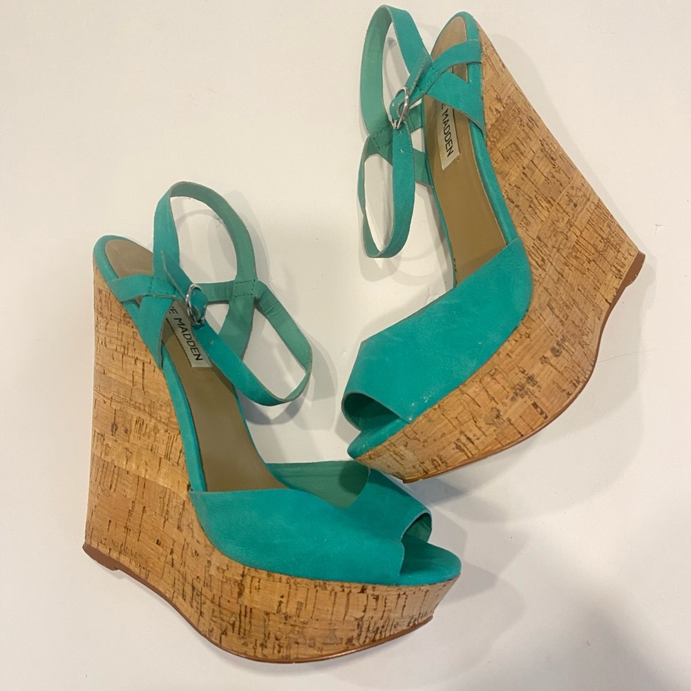 Steve Madden wedge sandal